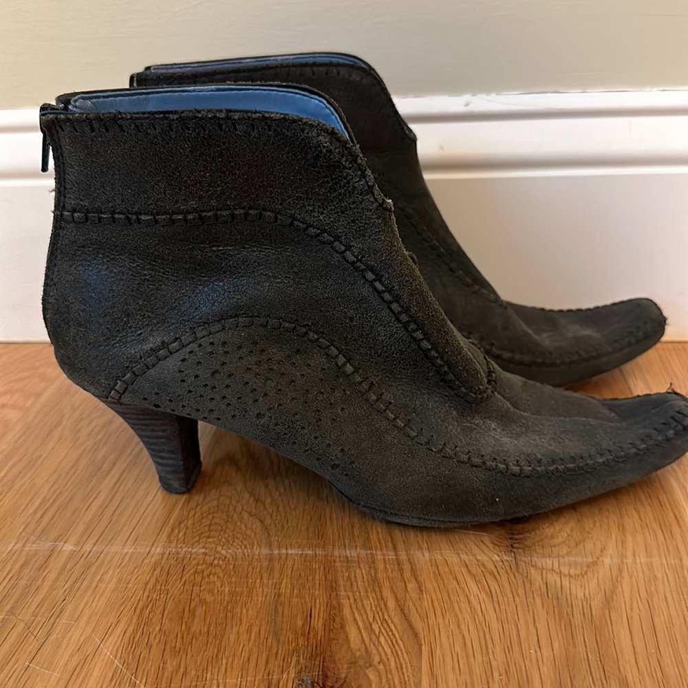 Size 7 black ankle booties.